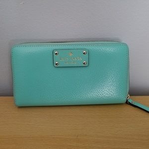 Kate Spade Zip Around Wallet
